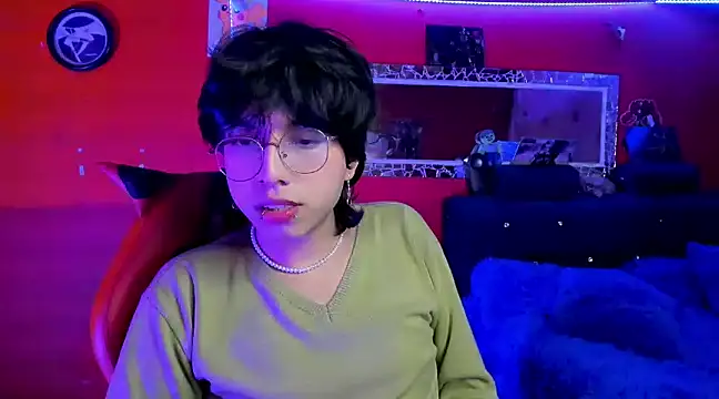 AnggelONfiree online show from December 20, 2024, 5:14 am