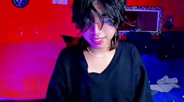 AnggelONfiree online show from February 4, 2025, 8:13 am