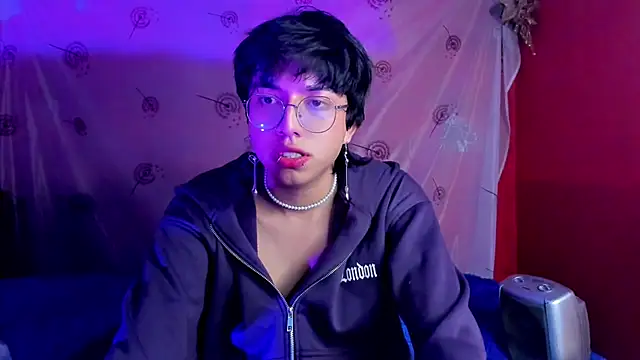 AnggelONfiree online show from February 8, 2025, 9:56 am