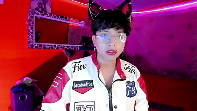 AnggelONfiree online show from October 12, 2025, 4:22 am