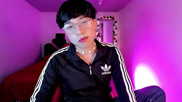 AnggelONfiree online show from November 22, 2025, 5:17 am