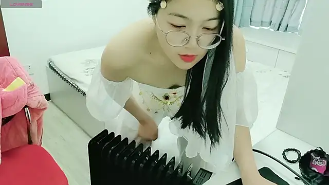 Snapshot of luoxuwen chatting on January 15, 2025, 2:27 am luoxuwen online show from January 15, 2025, 2:27 am