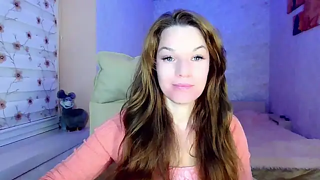 impossibleluna online show from September 15, 2025, 6:52 pm