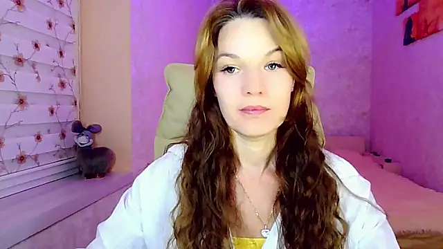 impossibleluna online show from September 27, 2025, 6:35 pm