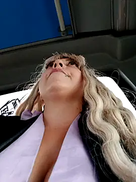 madelaine- online show from December 23, 2024, 9:40 pm