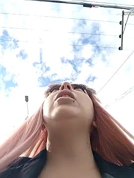 madelaine- online show from January 6, 2025, 8:28 pm