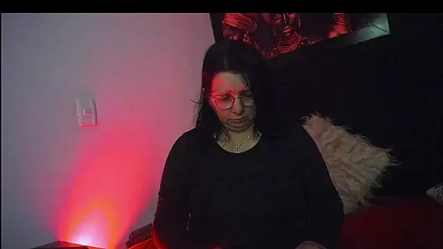 Evaaross 2345 online show from September 11, 2025, 7:19 am