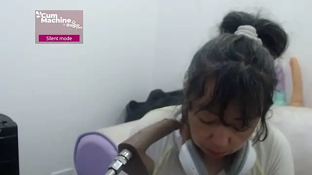 Drool Sucker online show from April 1, 2026, 12:39 pm