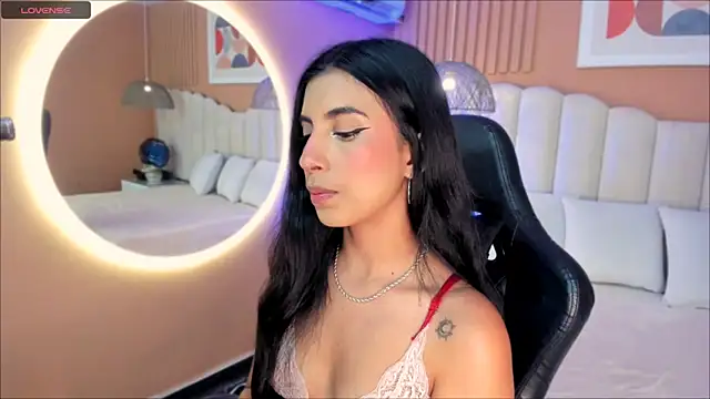 zia cooper online show from October 14, 2025, 7:25 pm