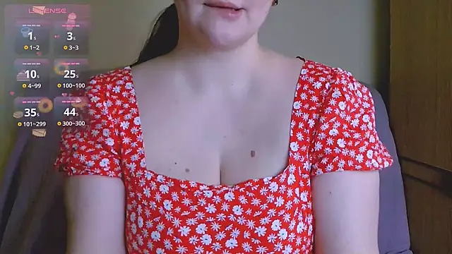 ChubbyMaia online show from February 16, 2025, 12:32 pm