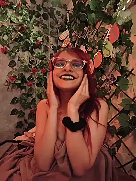 RedMeloddy online show from April 6, 2026, 11:38 pm