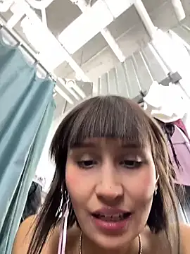 bigbabykiki online show from December 24, 2024, 9:39 am