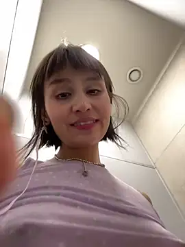 bigbabykiki online show from December 26, 2024, 10:05 am