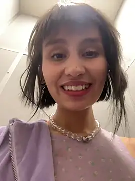 bigbabykiki online show from December 27, 2024, 10:12 am