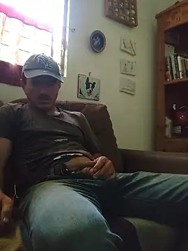 Snapshot of mexlog chatting on January 7, 2026, 10:45 pm mexlog online show from January 7, 2026, 10:45 pm