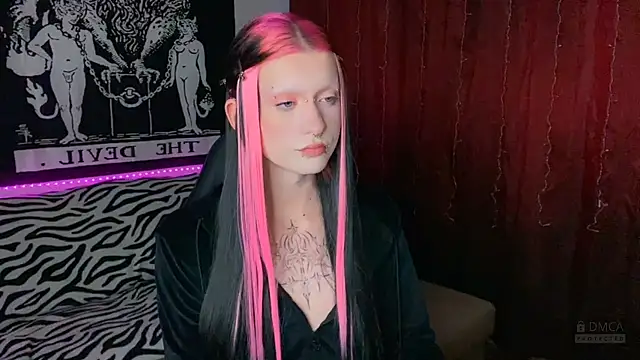 Vailyreb  online show from February 12, 2025, 2:32 pm