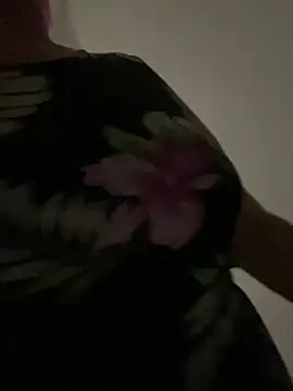 Popinasq online show from February 3, 2026, 8:36 pm