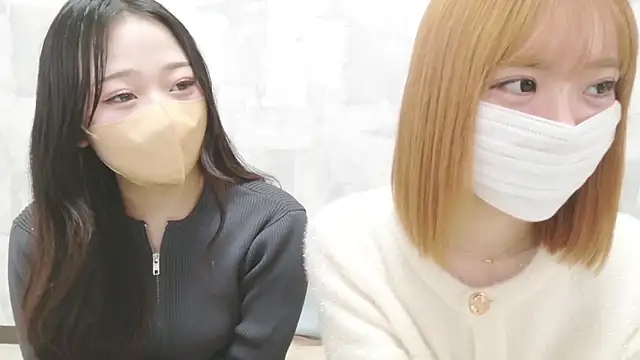 Snapshot of LOVE_MOMO_LOVE chatting on February 4, 2026, 11:16 am LOVE MOMO LOVE online show from February 4, 2026, 11:16 am