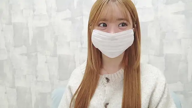 Snapshot of LOVE_MOMO_LOVE chatting on February 6, 2026, 11:35 am LOVE MOMO LOVE online show from February 6, 2026, 11:35 am