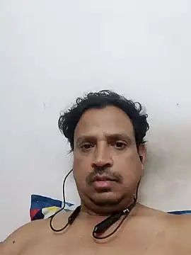 Raj1043 online show from December 12, 2024, 7:15 pm