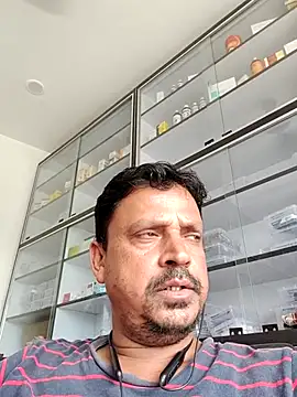 Snapshot of Raj1043 chatting on June 6, 2026, 7:35 am Raj1043 online show from June 6, 2026, 7:35 am