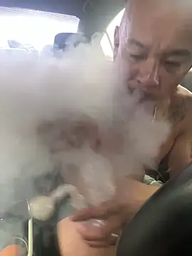 EatMyCake831 online show from February 14, 2026, 8:05 pm