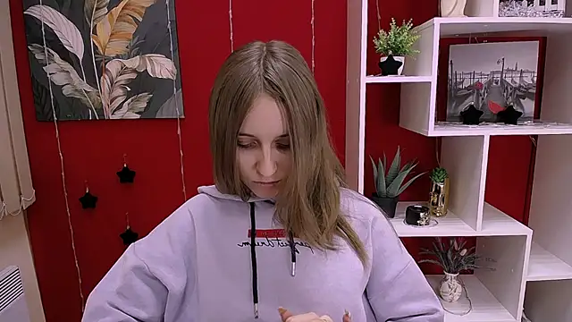  Nicole new online show from December 6, 2024, 11:11 am