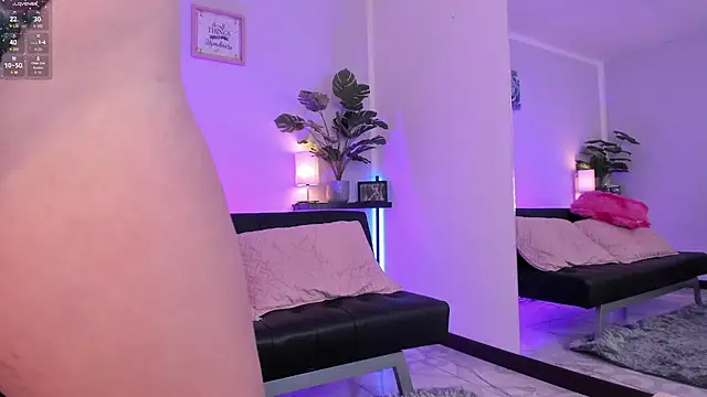 Aixaa charles online show from February 27, 2025, 12:02 pm