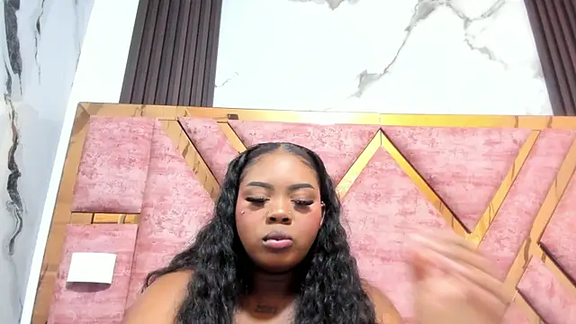 mia alvares online show from May 9, 2026, 11:48 am