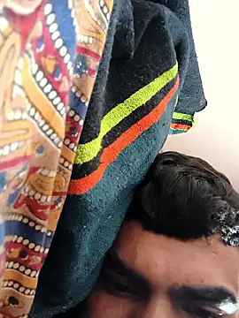 yourboy2000   online show from January 17, 2026, 5:12 am