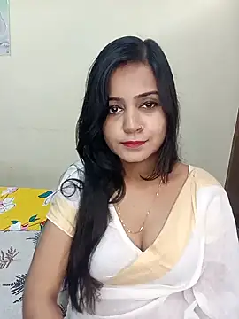 Snapshot of Miss-Riyasingh chatting on November 23, 2025, 5:18 am Miss-Riyasingh online show from November 23, 2025, 5:18 am