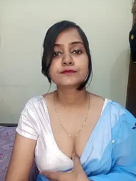 Snapshot of Miss-Riyasingh chatting on May 8, 2026, 12:54 pm Miss-Riyasingh online show from May 8, 2026, 12:54 pm