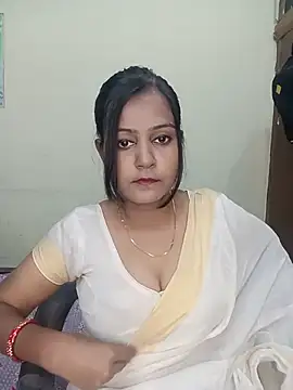 Snapshot of Miss-Riyasingh chatting on June 28, 2026, 2:23 pm Miss-Riyasingh online show from June 28, 2026, 2:23 pm