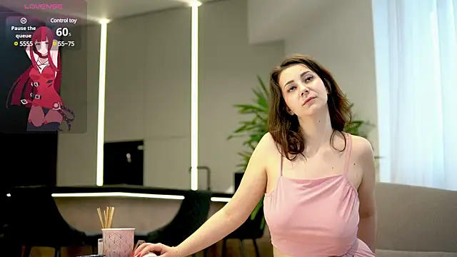 BelleSkye online show from February 18, 2025, 1:11 pm