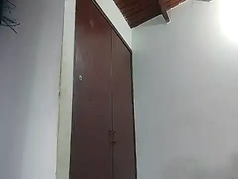 aurelialux online show from January 30, 2025, 11:24 pm