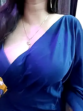 kaamuk shweta online show from December 19, 2025, 9:27 am