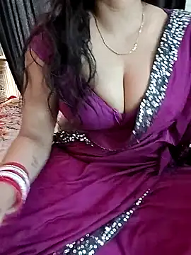 kaamuk shweta online show from April 21, 2026, 3:02 am