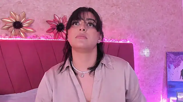 LorenaStevens online show from February 4, 2025, 6:04 am