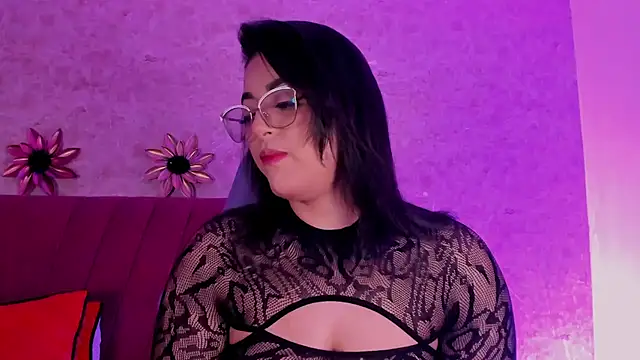 LorenaStevens online show from September 29, 2025, 1:16 pm