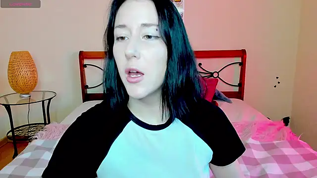 adell berry online show from September 19, 2025, 2:13 am