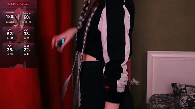 Kimiko   online show from November 29, 2025, 9:07 pm