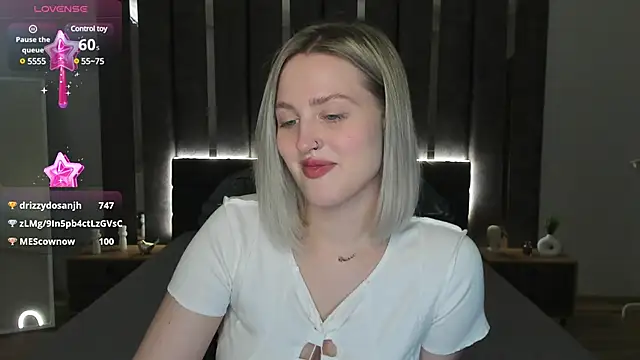  Sarah Soul  online show from February 6, 2025, 6:51 am