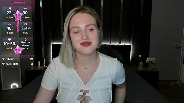  Sarah Soul  online show from February 12, 2025, 3:51 am