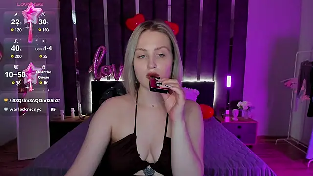  Sarah Soul  online show from February 16, 2025, 7:04 am