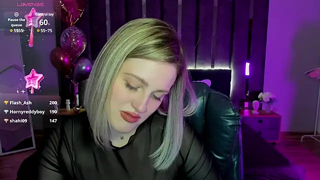  Sarah Soul  online show from March 5, 2025, 6:54 am