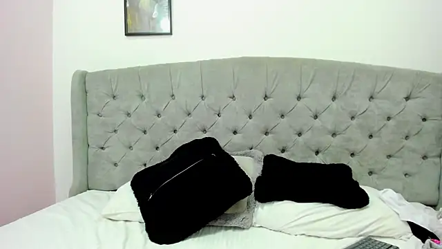 Valesskahall online show from December 2, 2024, 6:21 pm