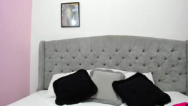 Valesskahall online show from December 4, 2024, 12:03 pm