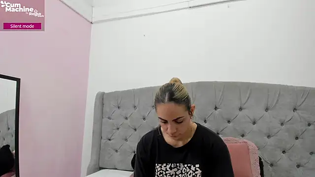 Valesskahall online show from November 25, 2025, 12:16 pm