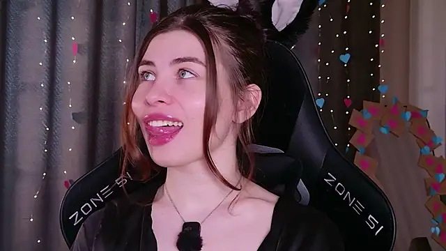 callmetori online show from February 27, 2026, 8:58 am