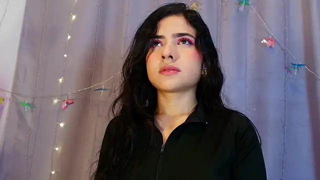 adara johnson   online show from January 9, 2026, 11:46 am